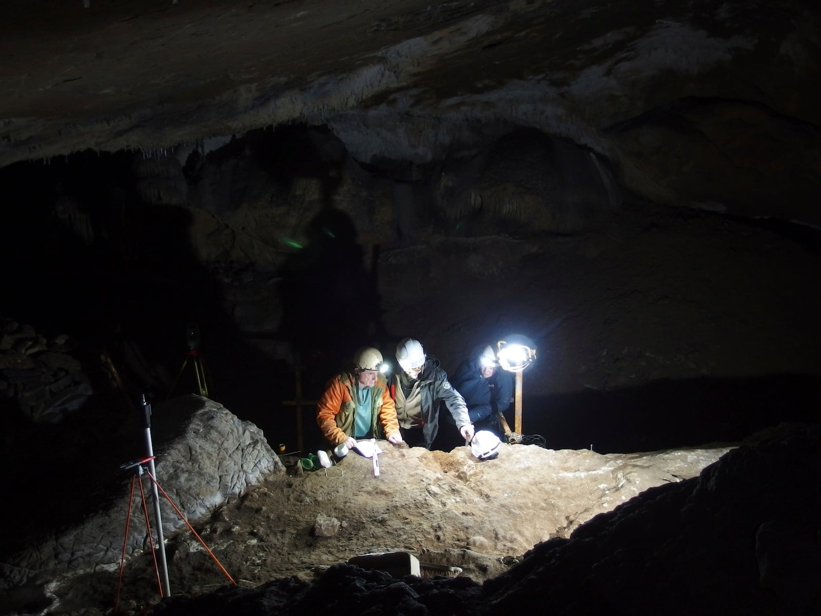 This image provided by Jean-Marc Pétillon shows an excavation, in which several dozen whale bone objects were discovered, led by Christian Normand in 2022 in Pyrénées-Atlantiques, France. (Jean-Marc Pétillon via AP)