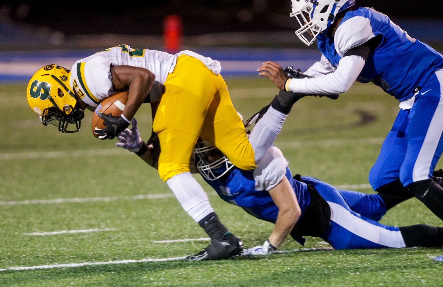 Hamilton Big Blue football beats Sycamore 14-7