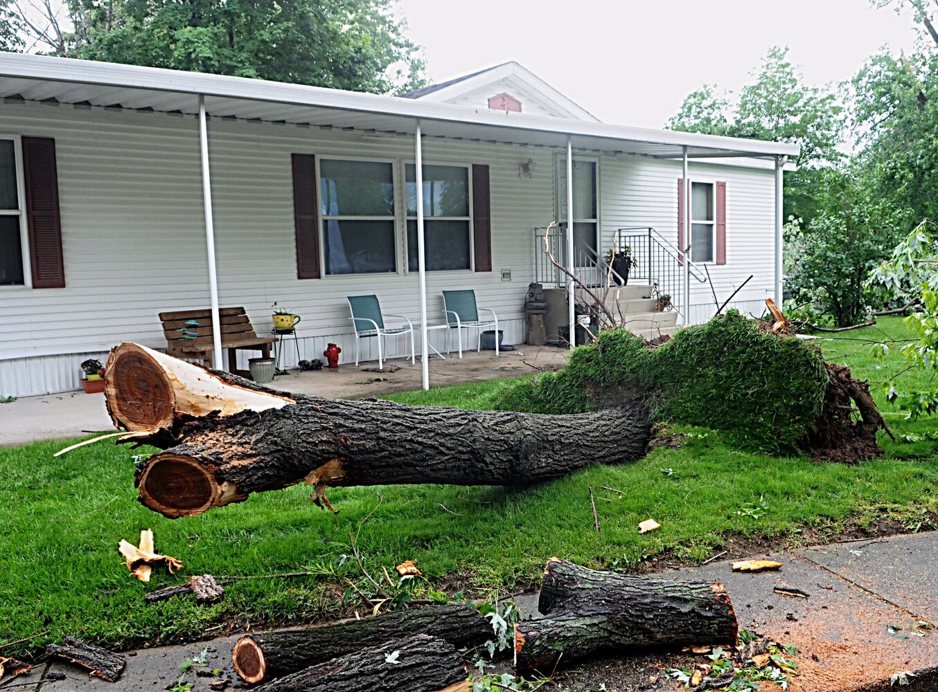 PHOTOS: Aftermath of destructive storms, tornadoes this morning