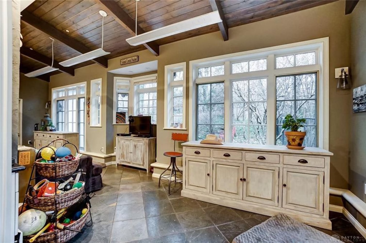 PHOTOS: Luxury $1.7M Oakwood estate on the market has large guest house