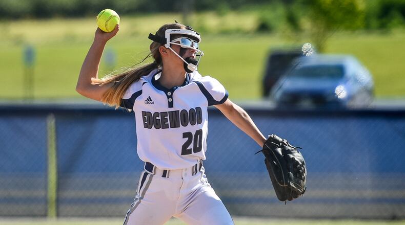 Edgewood’s Sarah Schiavone makes a throw to first base during a 10-0 win over Middletown in a Division I sectional softball game May 8, 2017, at Edgewood. NICK GRAHAM/STAFF