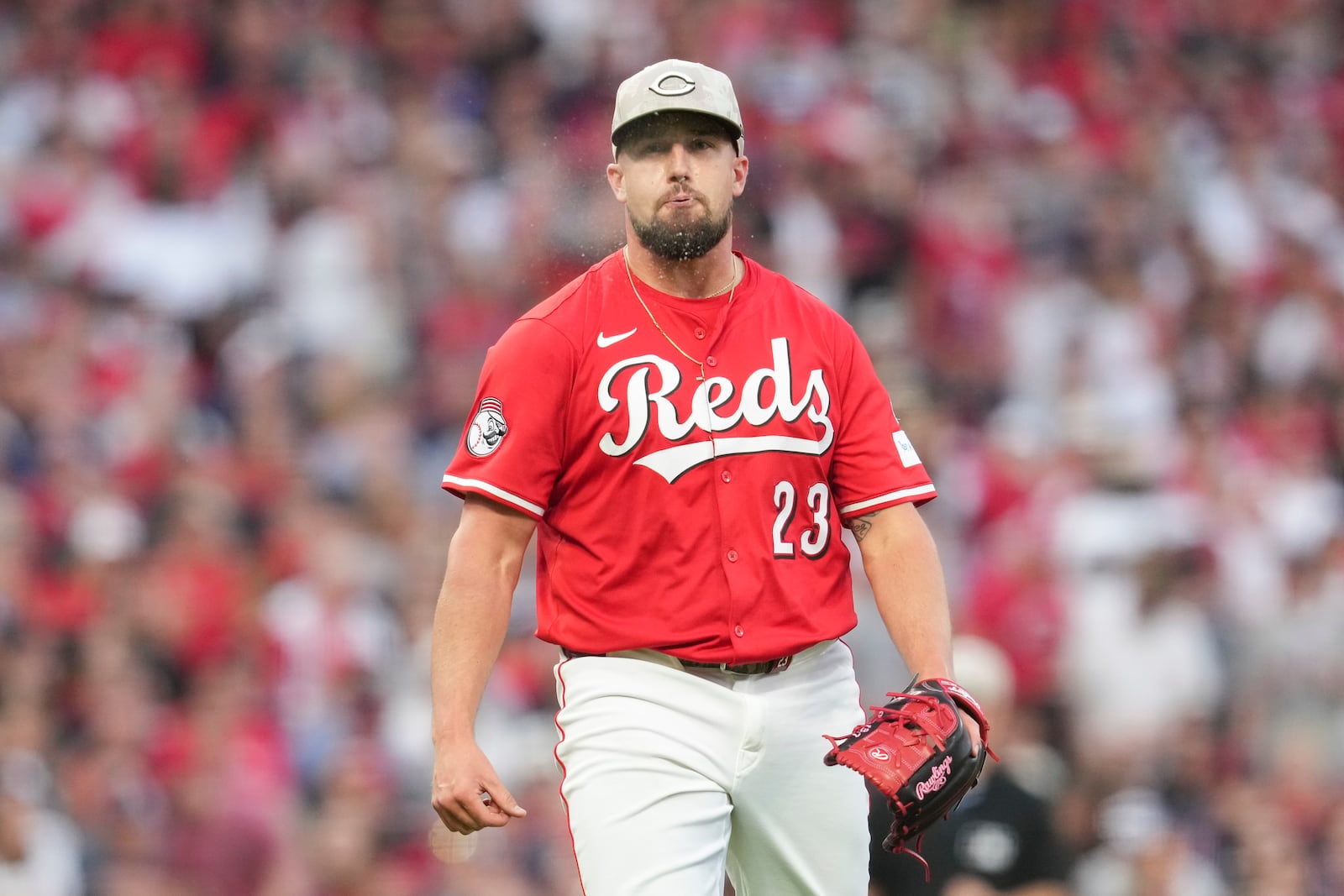 Cincinnati Reds pitcher Graham Ashcraft reacts after striking out Cleveland Guardians' Angel Martínez to retire the side during the seventh inning of a baseball game, Saturday, May 17, 2025, in Cincinnati. (AP Photo/Jeff Dean)
