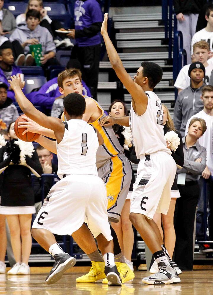 Moeller vs. Lakota East