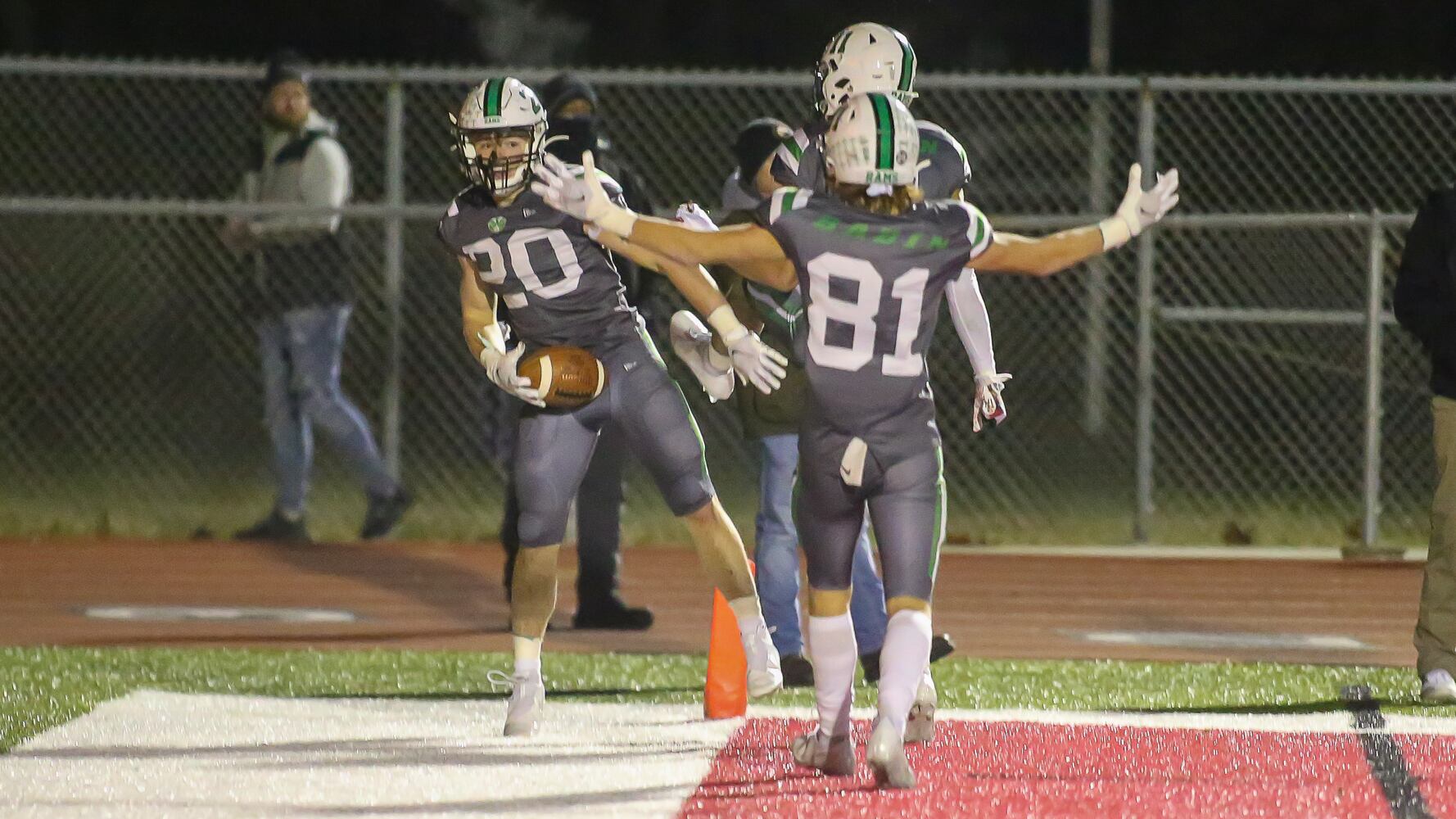 HS fb