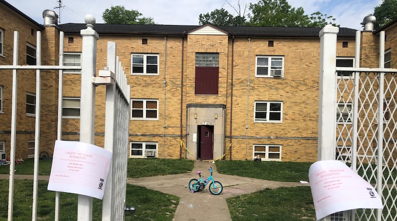 Residents of this apartment building on Linda Vista Avenue were evacuated Tuesday night with the help of the city and social organizations.