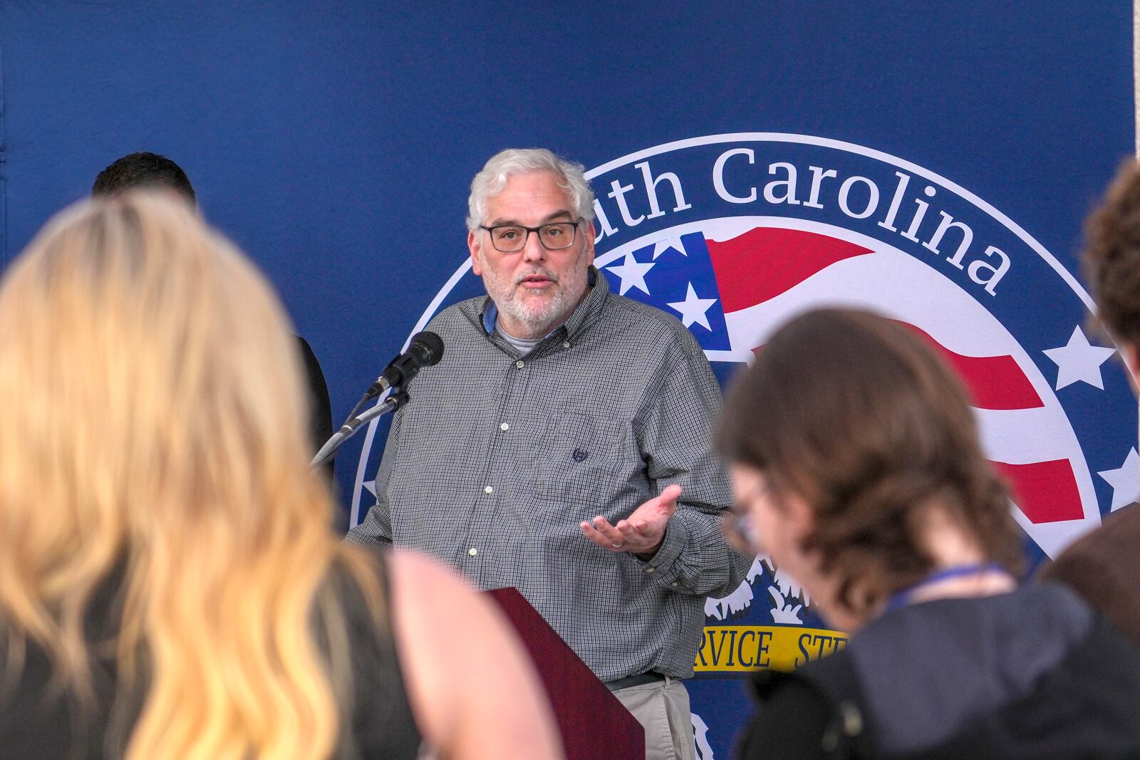 Witness The Associated Press reporter Jeffery Collins speaks during a press conference after the execution of South Carolina inmate Mikal Mahdi in Columbia, S.C., Friday, April 11, 2025. (AP Photo/David Yeazell)