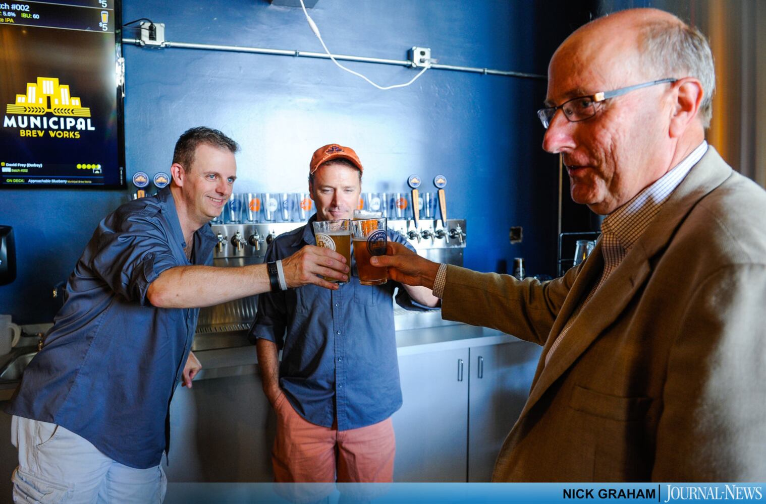 Municipal Brew Works First Pour