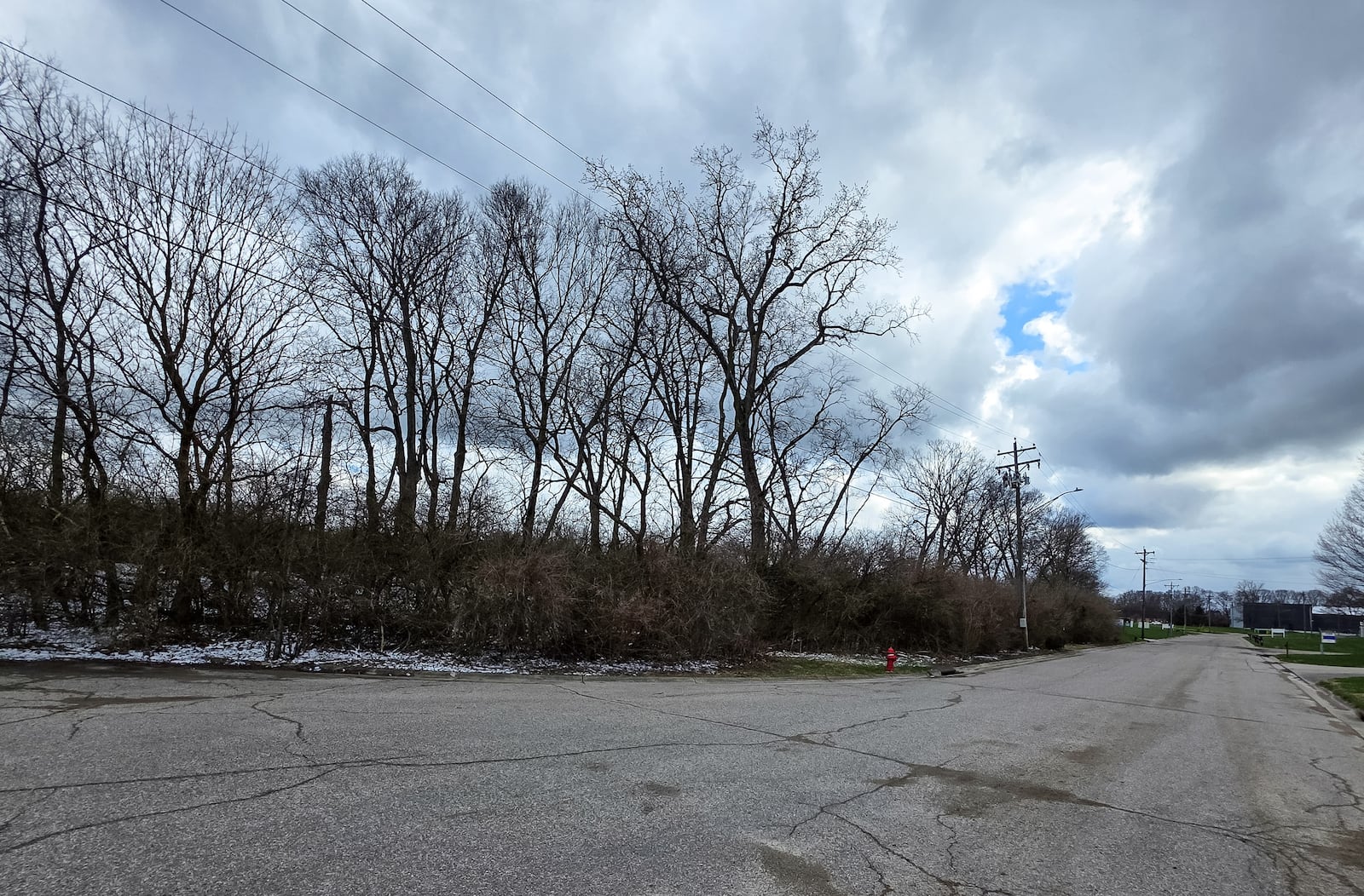 The 3.5-acre property on Hook Drive to the west of Middletown Regional Airport is currently owned by the city of Middletown. If the city decides to sell to Middletown Industrial Technologies, the company would clear the land and build a 6,000-square-foot facility. NICK GRAHAM/STAFF