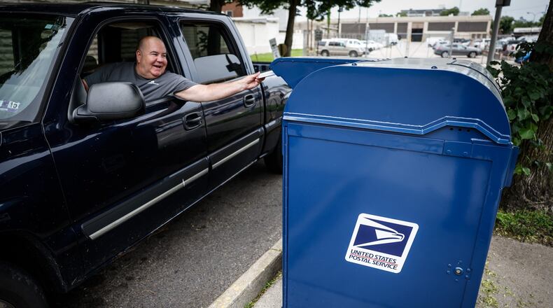 USPS to host job fairs to fill hundreds of southwest Ohio job openings. JIM NOELKER/STAFF