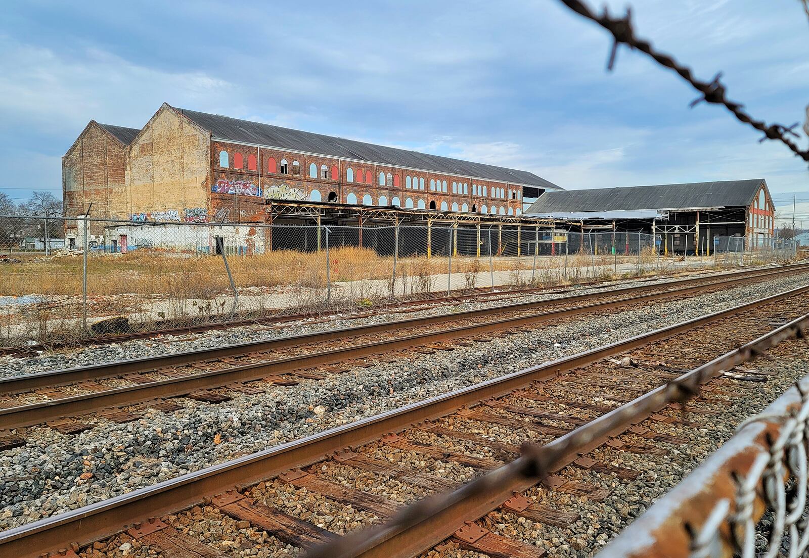 Hamilton City Council on Wednesday, Dec. 8, 2021, authorized the purchase of the 8.3-acre former Beckett Paper Co. site for $1.5 million. Council also is considering selling 6.7 acres to a developer for $1 in exchange for the company spending $50 million to build a 250-apartment complex. The city hopes to develop the remaining parts of the Beckett property in other ways. NICK GRAHAM / STAFF
