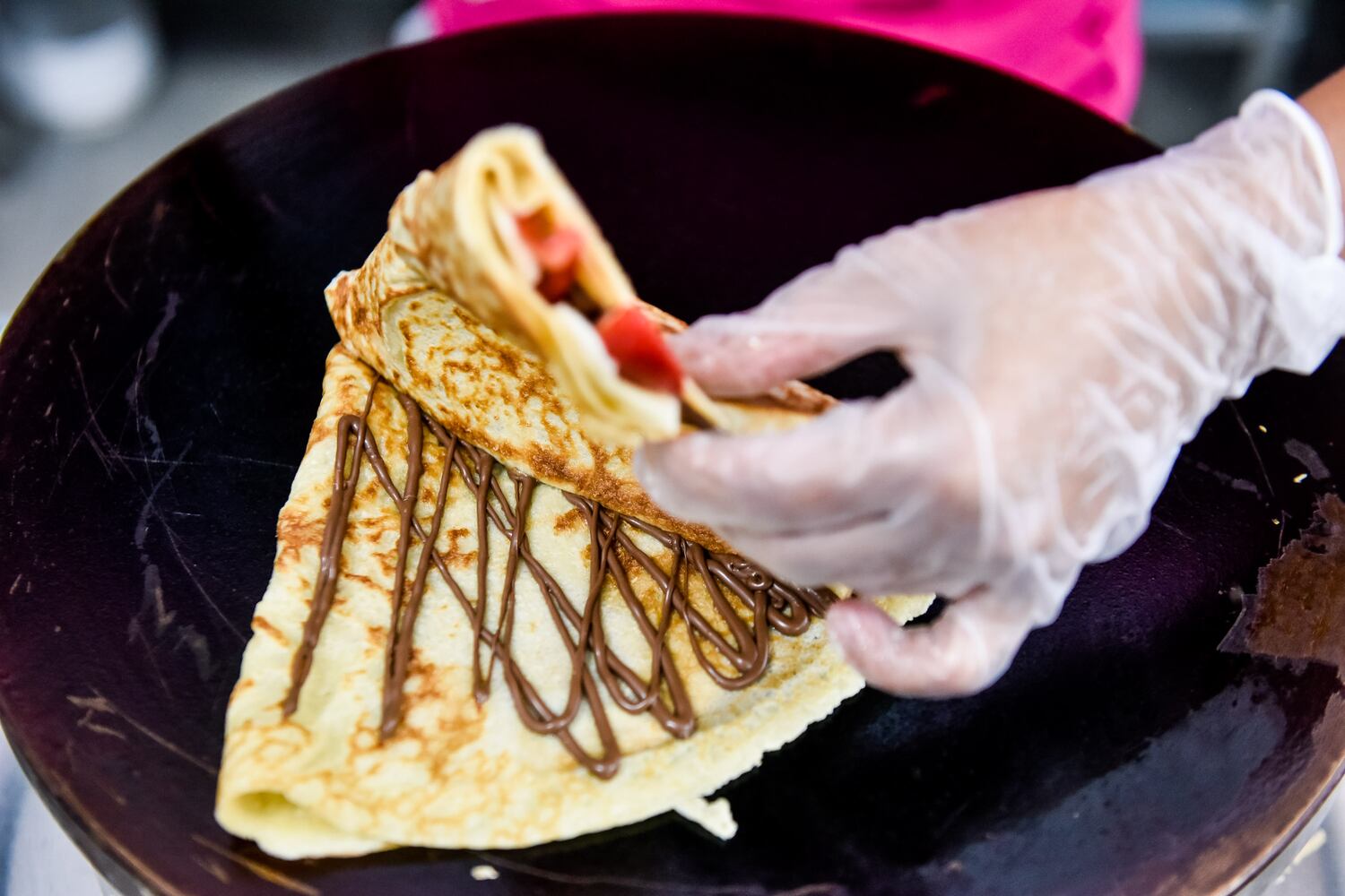 Smoochies Boba and Crepes opens on Main Street in Hamilton
