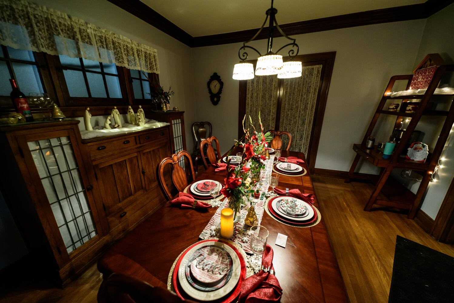 PHOTOS: South Main Candlelight Tour of Homes in Middletown