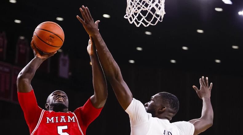 Miami Redhawks vs Cincinnati Bearcats basketball