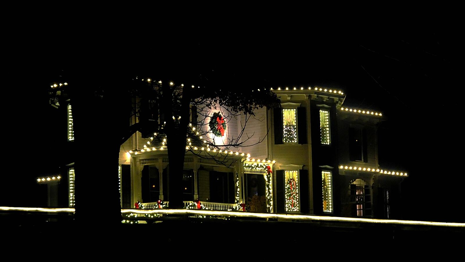 Holiday Lights at Lost Creek Reserve
