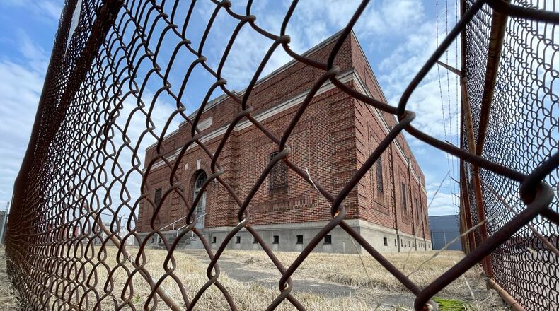 The city of Hamilton is proposing to sell a decommissioned substation at 514 Maple Ave. to Great Miami Brewing, which plans to open a local craft brewery and distillery with a taproom called Amp House brewing. MICHAEL D. PITMAN/STAFF