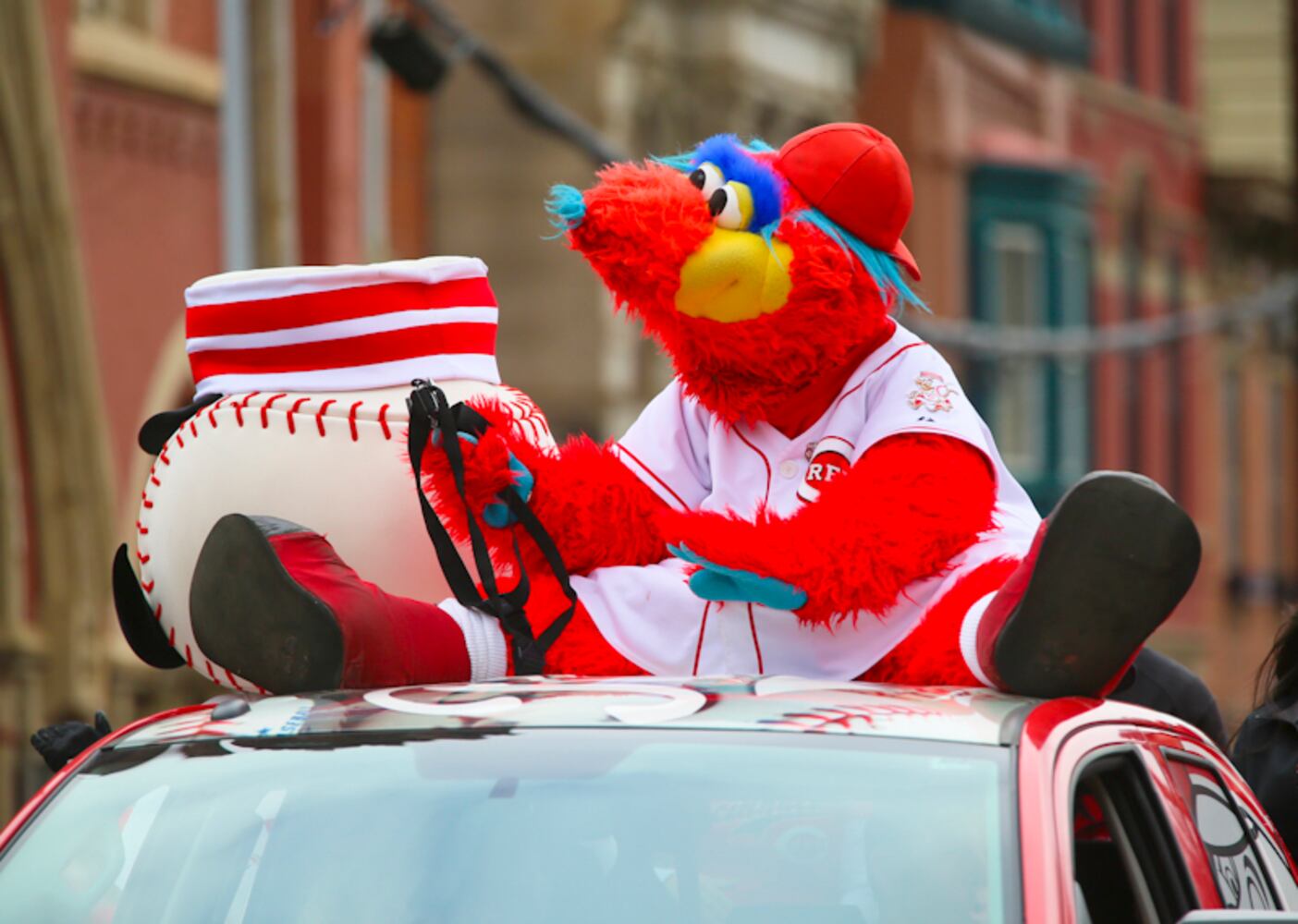 Reds Opening Day Parade 2015