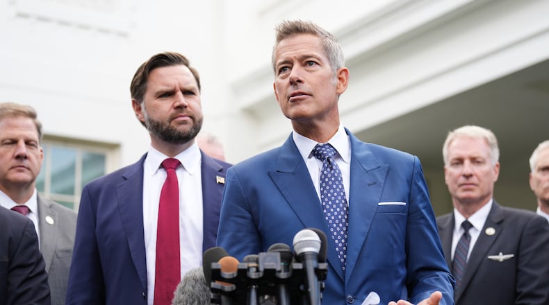 Transportation Secretary Sean Duffy, from right, speaks alongside Vice President JD Vance and Chris Sununu, president & CEO of Airlines for America, about the impact of the government shutdown on the aviation industry, outside of the West Wing of the White House, Thursday, Oct. 30, 2025, in Washington. (AP Photo/Jacquelyn Martin)