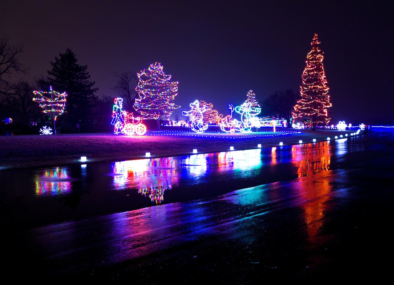113020 Light Up Middletown
