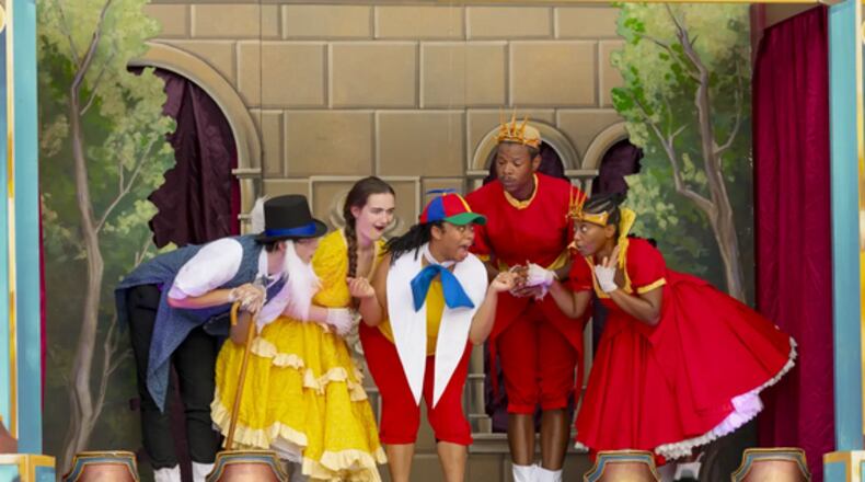 Shakespeare in the Park presents “Hamlet,” at 7 p.m. today at Village Green Park, 301 Wessel Drive, Fairfield. The event is free. There will be performance Oct. 27 at Oxford Community Arts Center Pavilion and Aug. 31 at Keehner Park, West Chester Twp. CONTRIBUTED/CINCINNATI SHAKESPEARE COMPANY