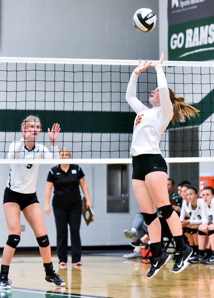 Badin vs Fenwick Volleyball