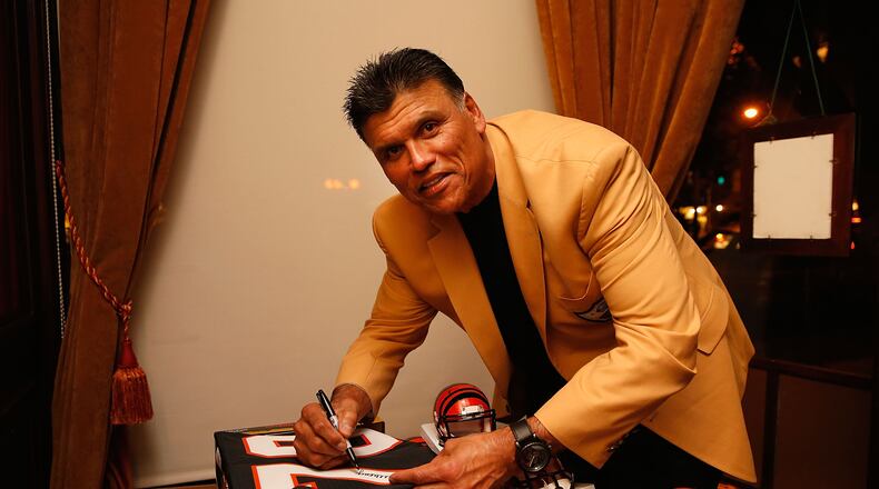 NFL Hall Of Famer Anthony Munoz signs autographs during a Nationwide dinner on February 6, 2016 in San Francisco. The former Bengals star said Friday morning on the NFL Network that he's optimistic about Cincinnati's chances this season.