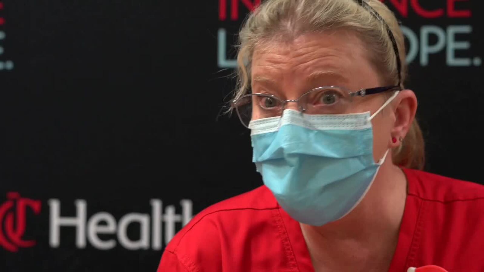 ICU nurse first in Butler County to receive coronavirus vaccine