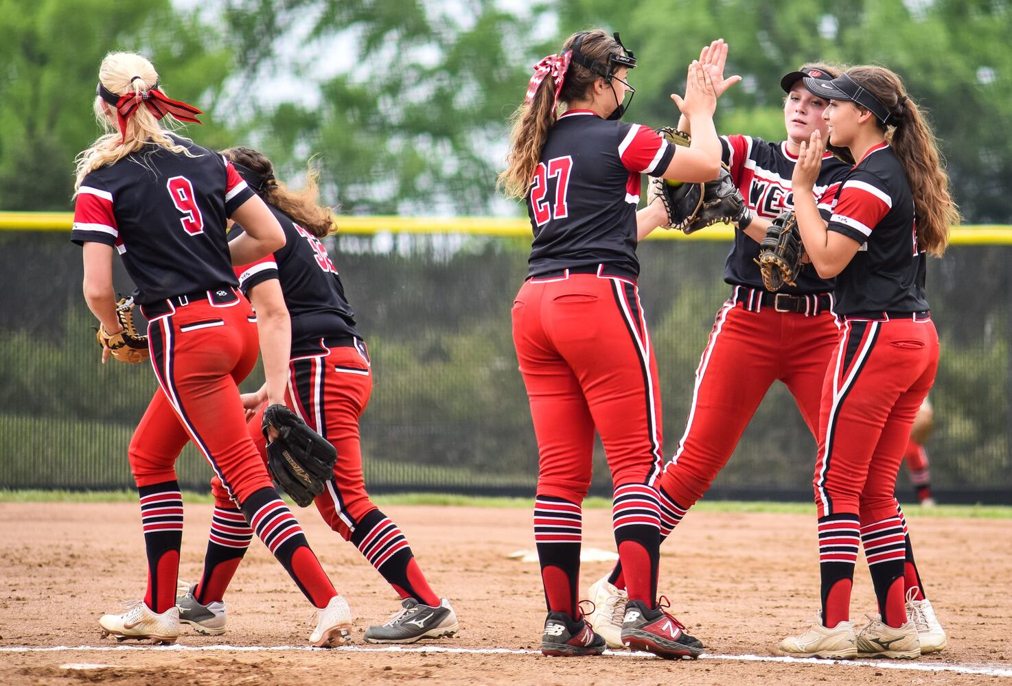 Lakota West beats Fairfield in D-1 district softball championship