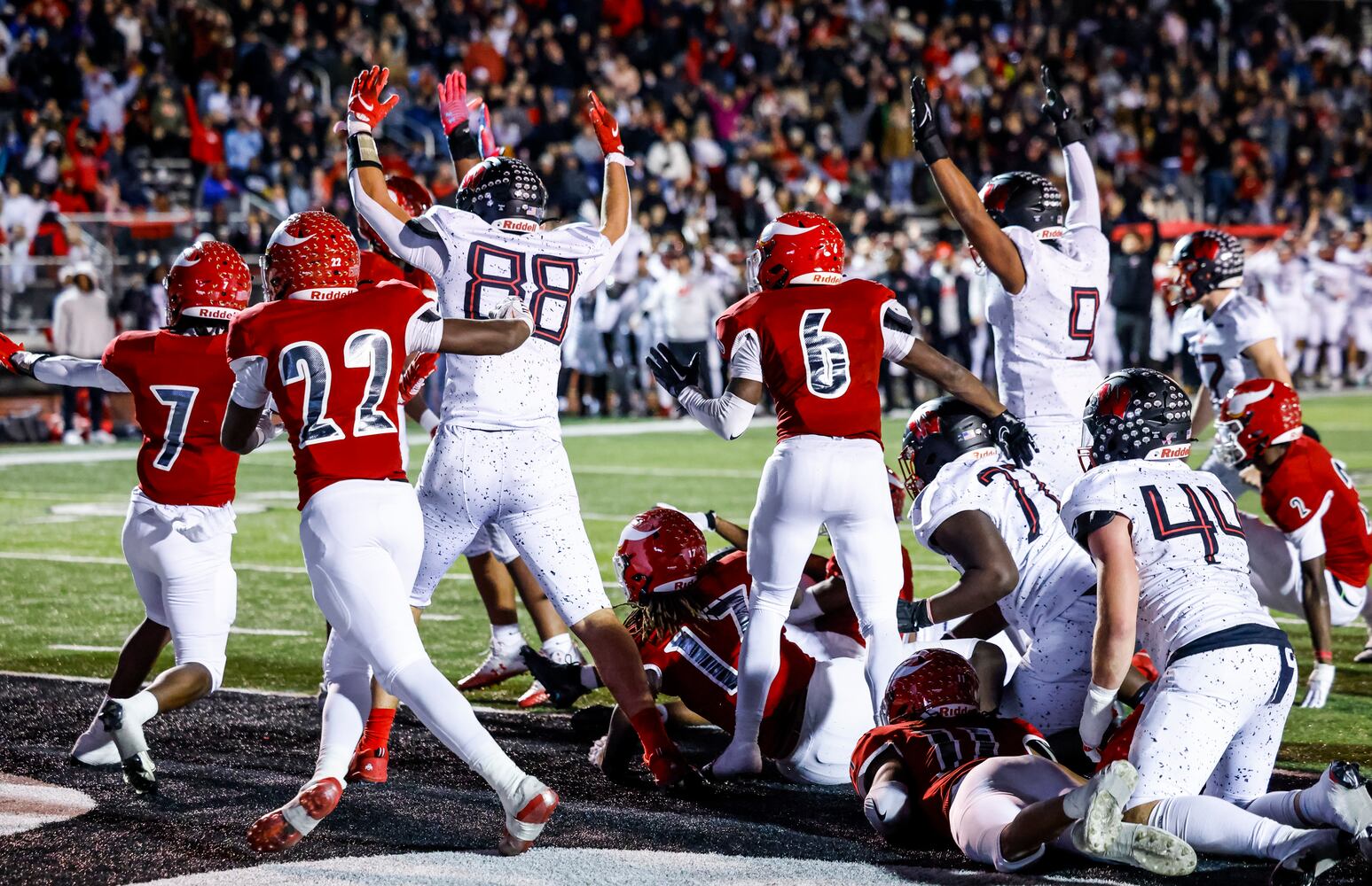 111023 lakota west football