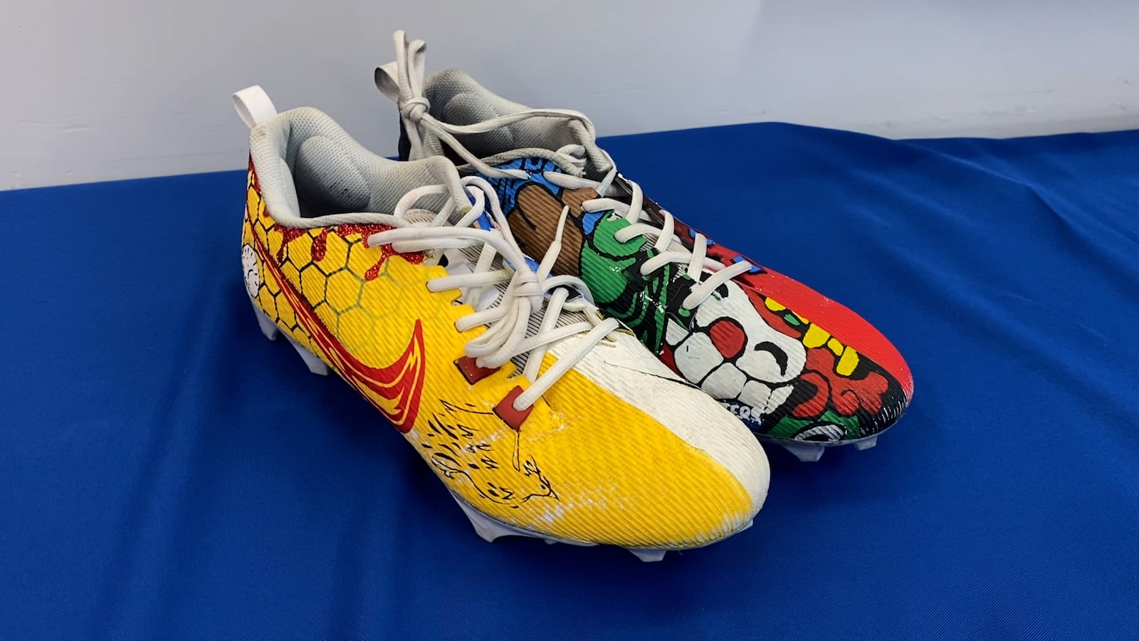 Atlanta Falcons defensive back and Hamilton High School graduate Malik Verdon visited Riverview Elementary Friday, Feb. 20, 2026, to meet nine local students whose artwork became his “My Cause, My Cleats” designs. The students from four district schools created hand‑drawn concepts for the Project Dream Cleats contest in partnership with Just a Pair of Shoes. CONTRIBUTED/TvHamilton