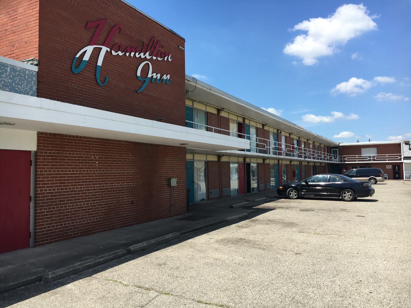 PHOTOS Hamilton Inn demolished this week