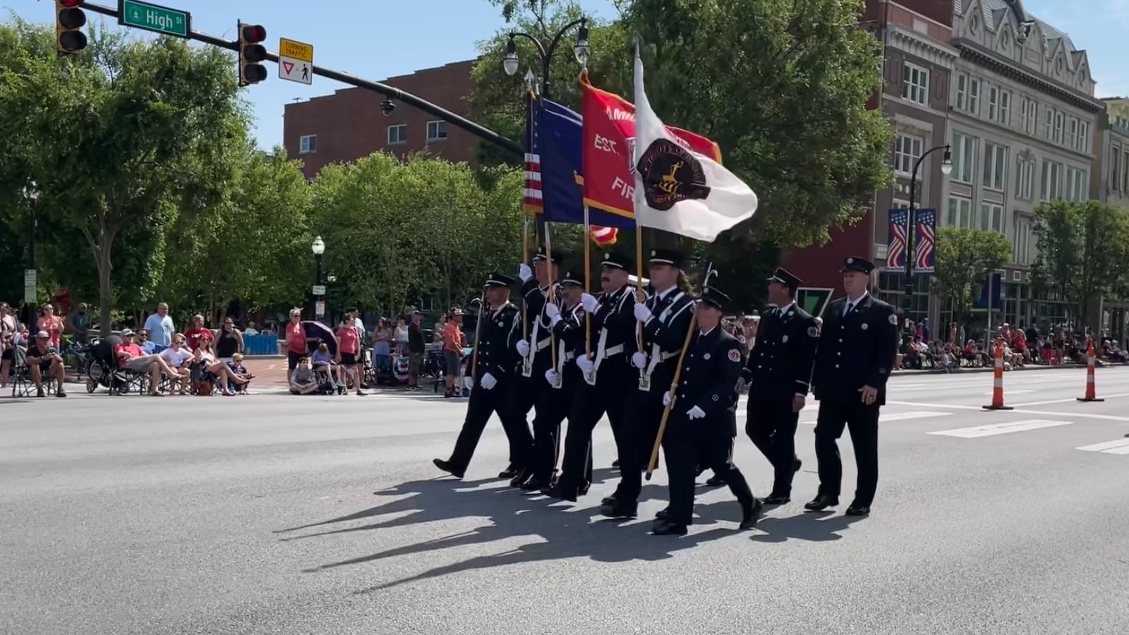 Hamilton’s 4th of July parade featured 100 entrants that had more than 1,700 participants in the mile-long procession on Tuesday. MICHAEL D. PITMAN/STAFF
