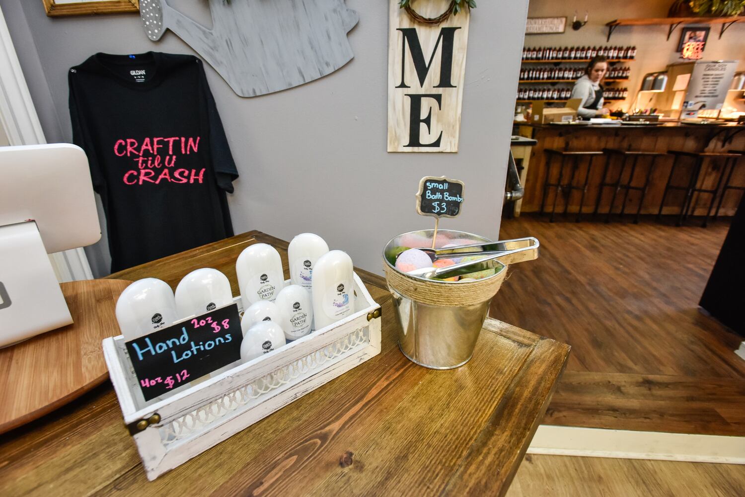 Petals & Wicks on Main Street in Hamilton expanding