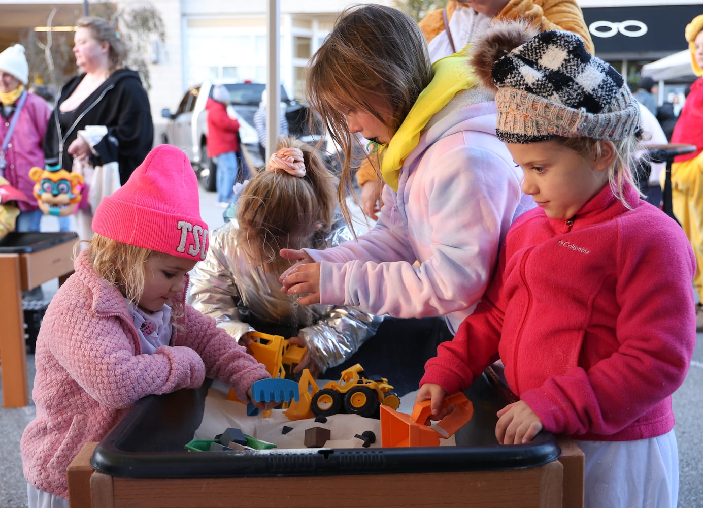DDN 102225 Austin Landing Trunk or Treat
