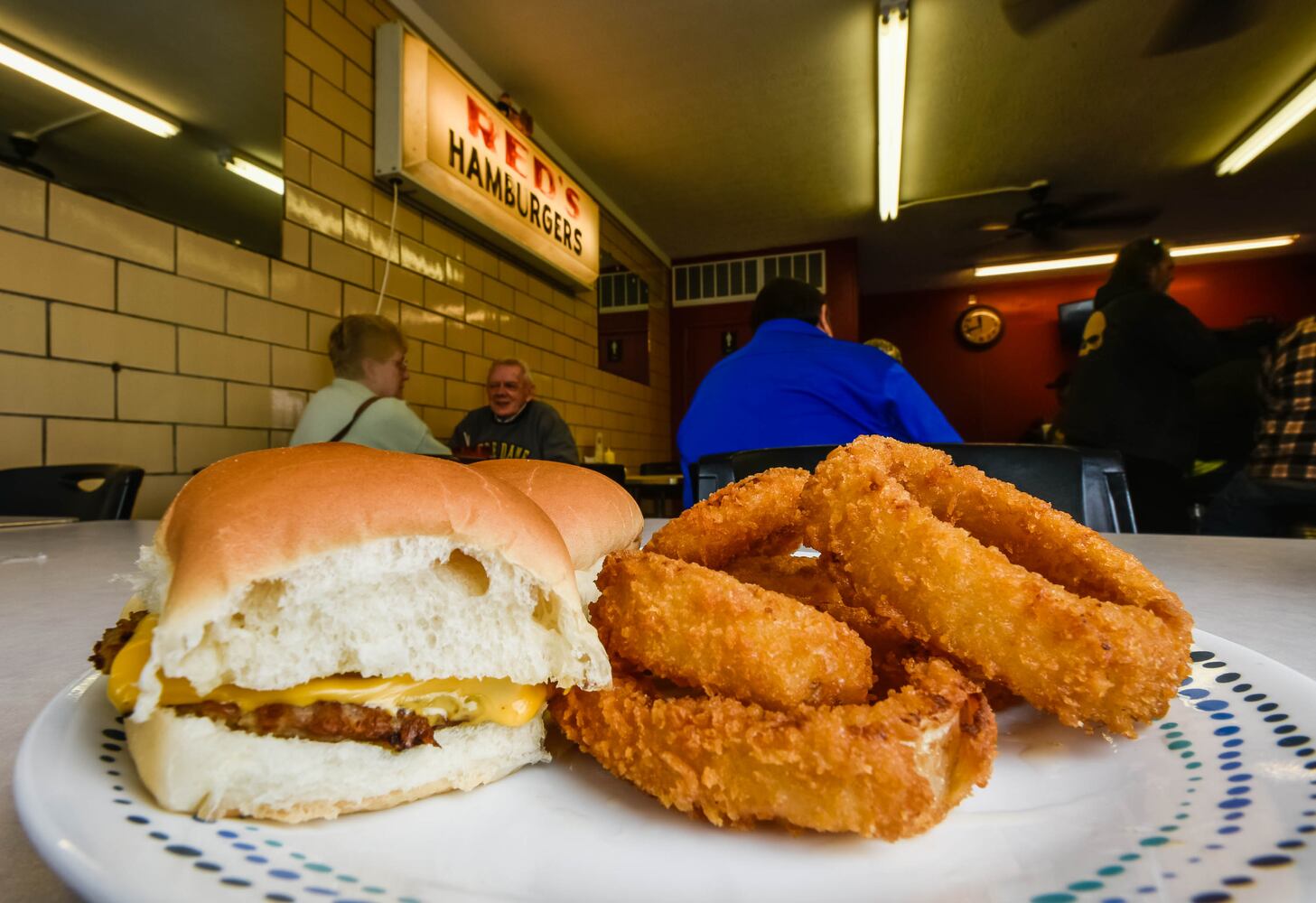 Red's Hamburger Shop open under new ownership in New Miami