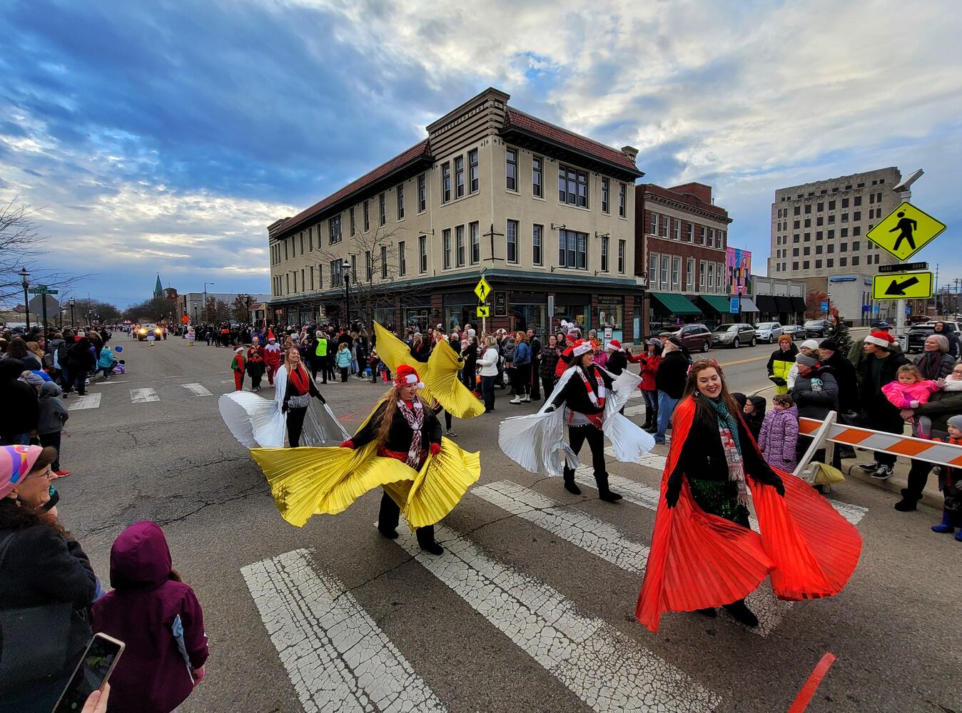 112721 Middletown Santa parade