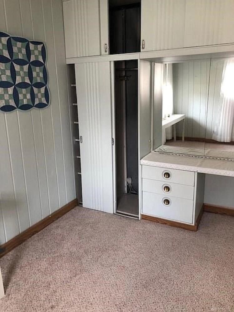 Photos: Unique porcelain-enameled steel for sell in Dayton area