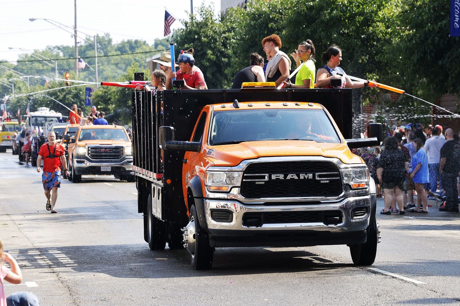 070423 Franklin parade