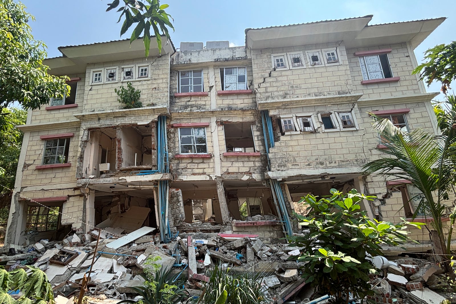 A damaged building is seen in Naypyitaw, Myanmar, Monday, April 28, 2025, one month after the earthquake. (AP Photo/Aung Shine Oo)
