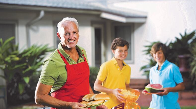 It doesn't take much to make Memorial Day barbecues enjoyable. With delicious food and close friends and family in attendance, fun is guaranteed.