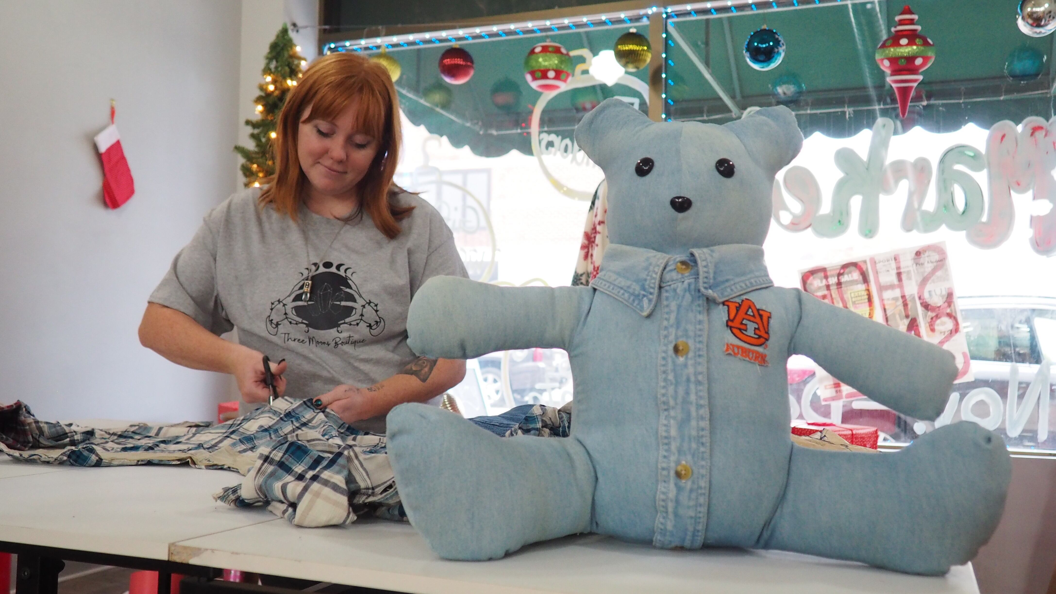 Memorial bears' made by Middletown business owner meant to honor