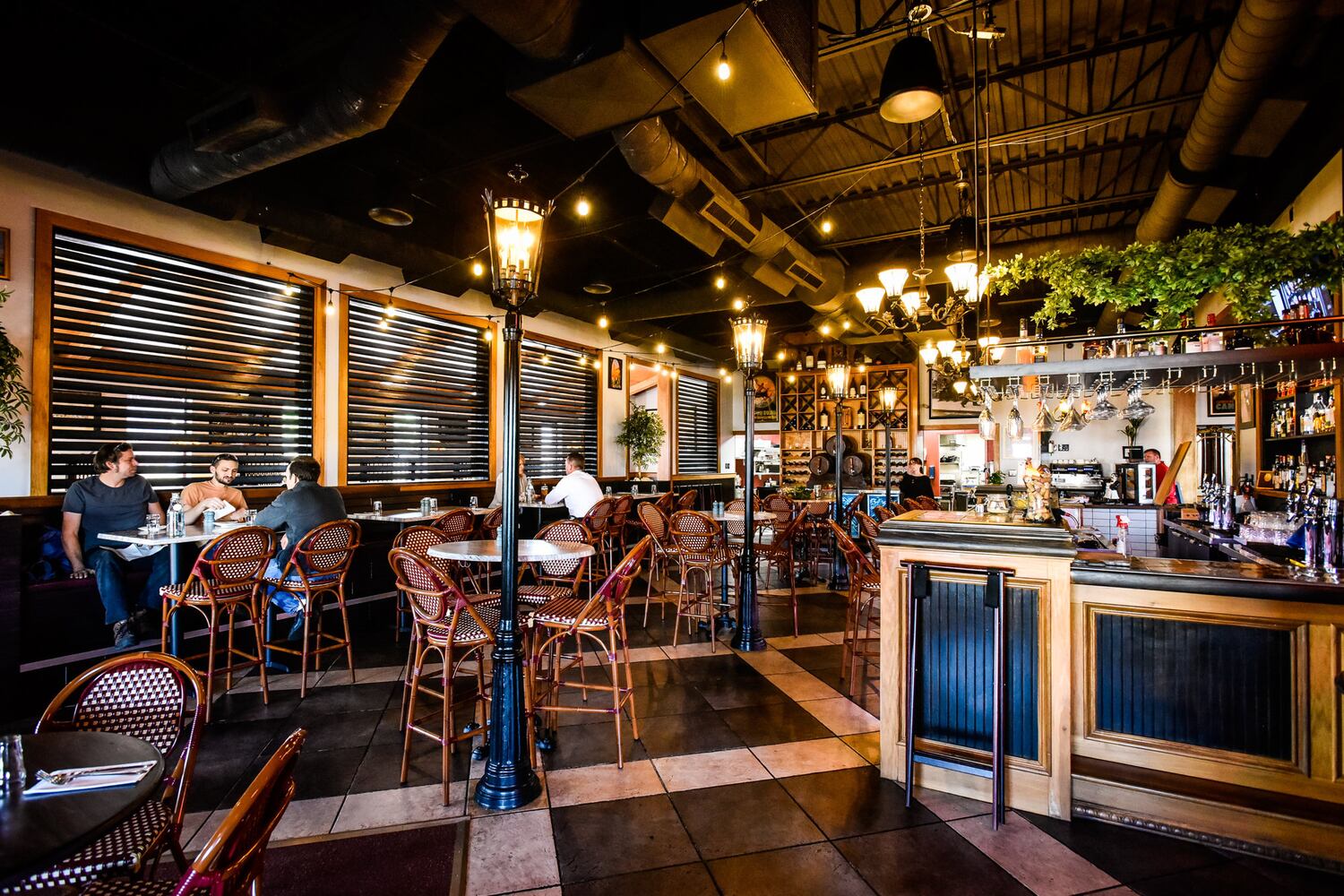 Caruso's Ristorante & Bar open in Fairfield