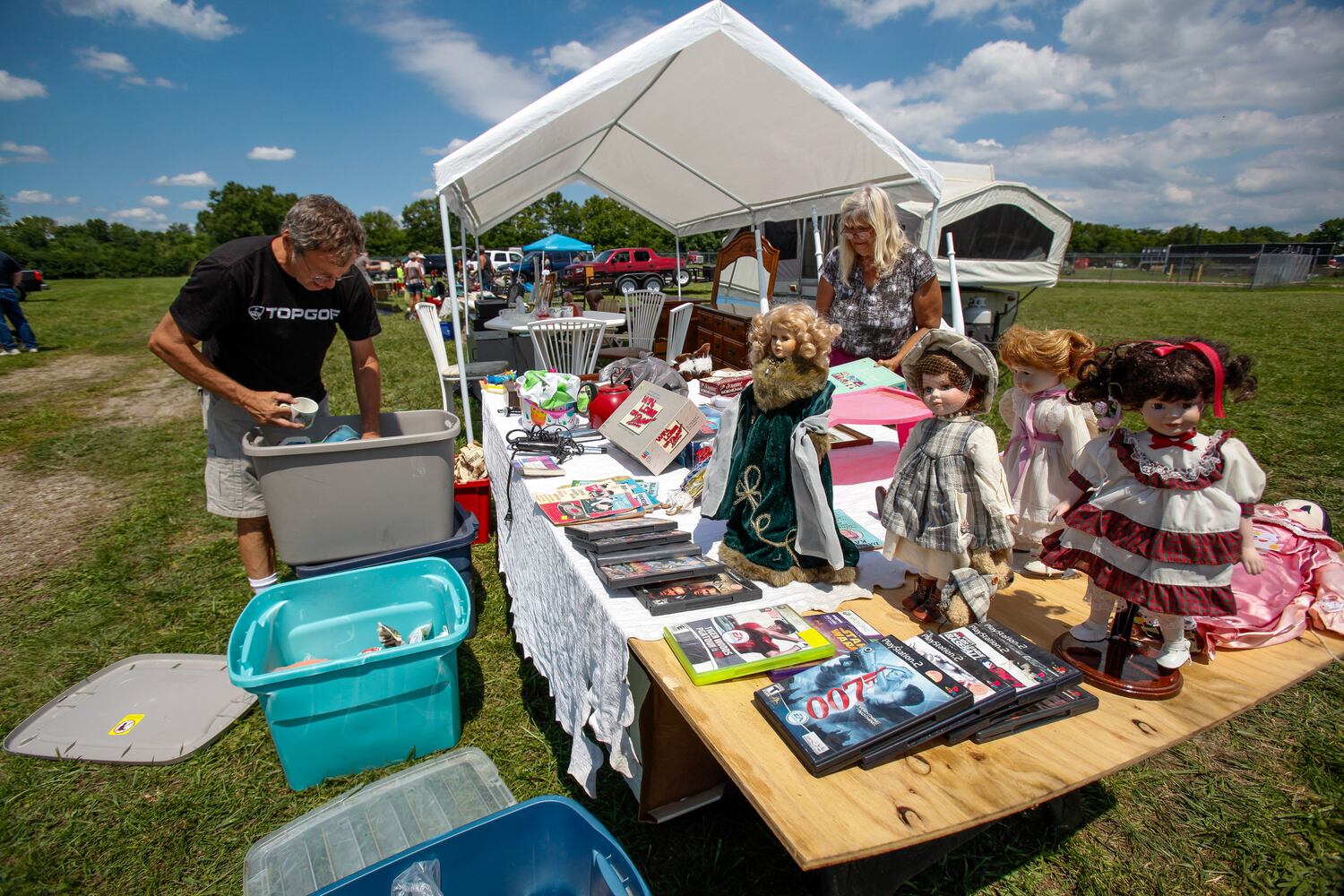 080720 yard sale