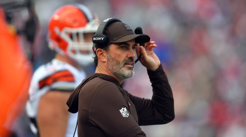 Cleveland Browns head coach Kevin Stefanski watches from the sideline in the first half of an NFL football game against the New England Patriots on Sunday, Oct. 26, 2025, in Foxborough, Mass. (AP Photo/Steven Senne)