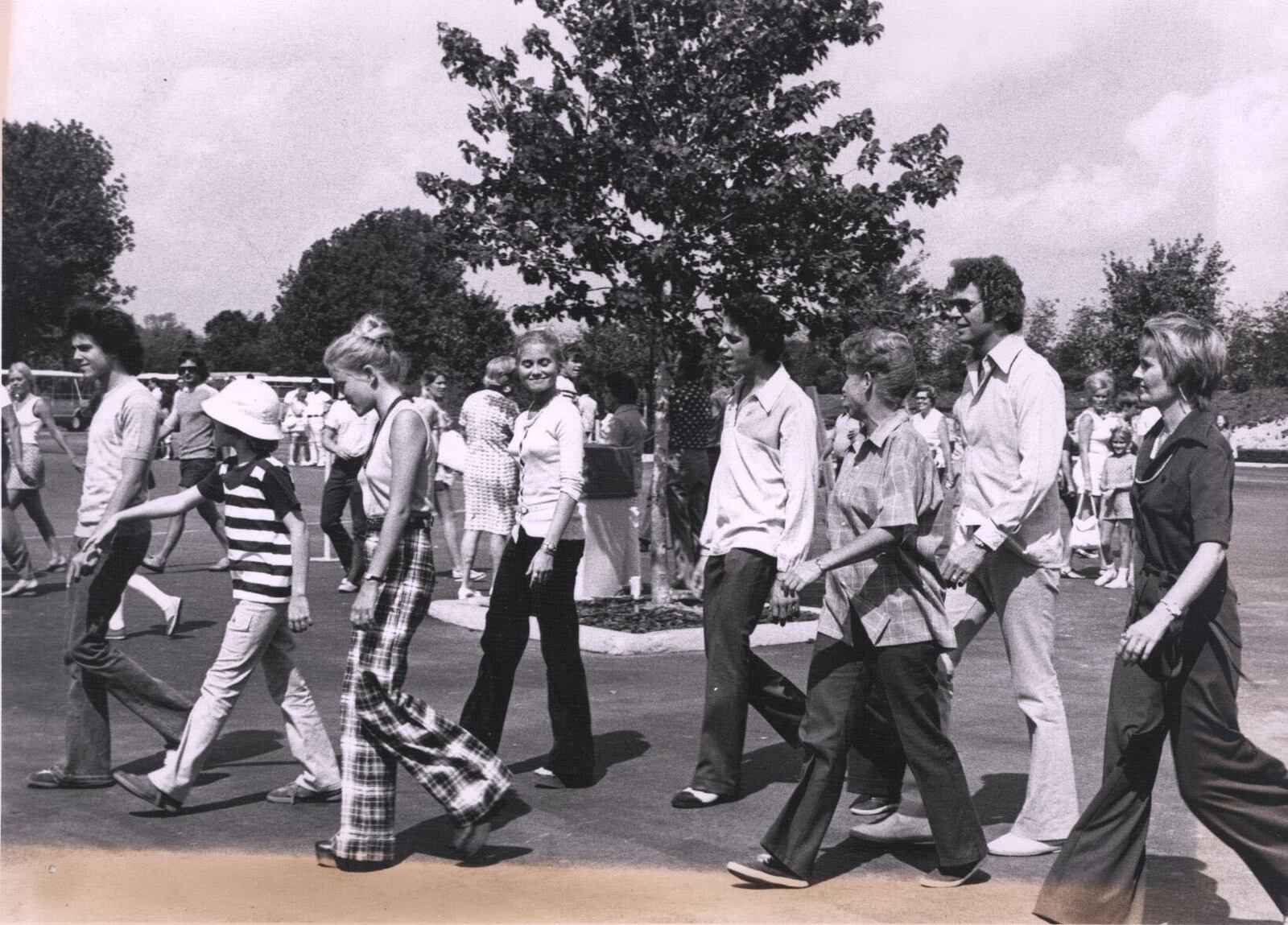 The cast of "Brady Bunch" filmed an episode of the popular TV show in August 1973.