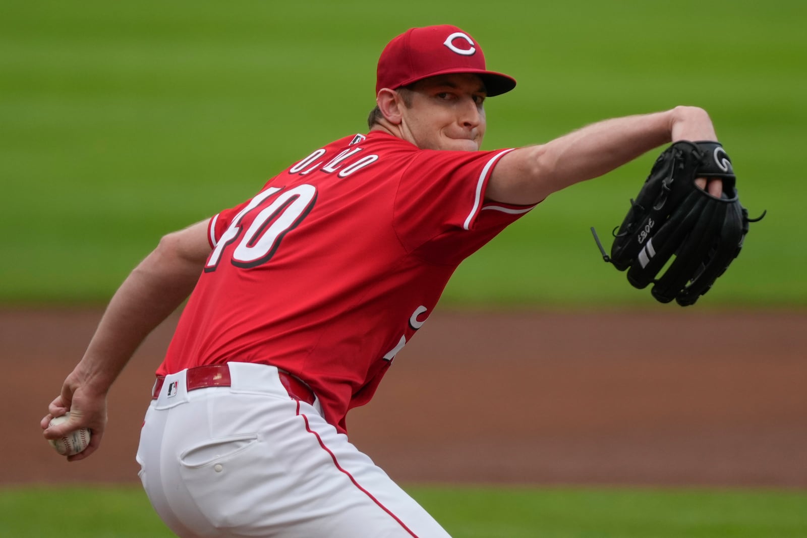 Cincinnati Reds pitcher Nick Lodolo throws during the first inning of a baseball game against the Miami Marlins in Cincinnati, Thursday, July 10, 2025. (AP Photo/Carolyn Kaster)