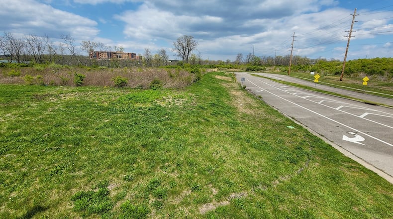 Middletown city council voted for the city to purchase this 2.7-acre parcel of land near Ohio 122 and Atrium Boulevard as a site for one of its four new fire stations. The property is owned by Premier Health/Atrium Medical Center. NICK GRAHAM/STAFF