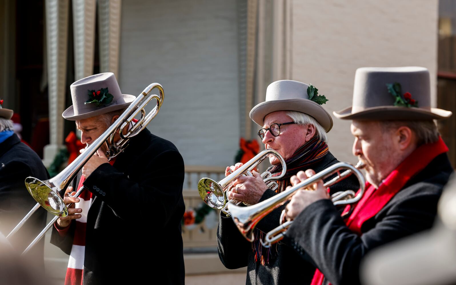 120521 German Village Christmas Walk
