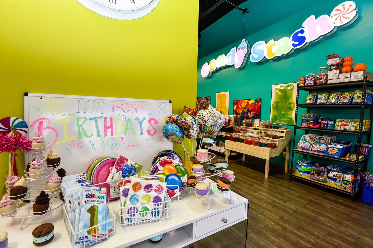 Candy Stash Sweets and Treats open in Liberty Township