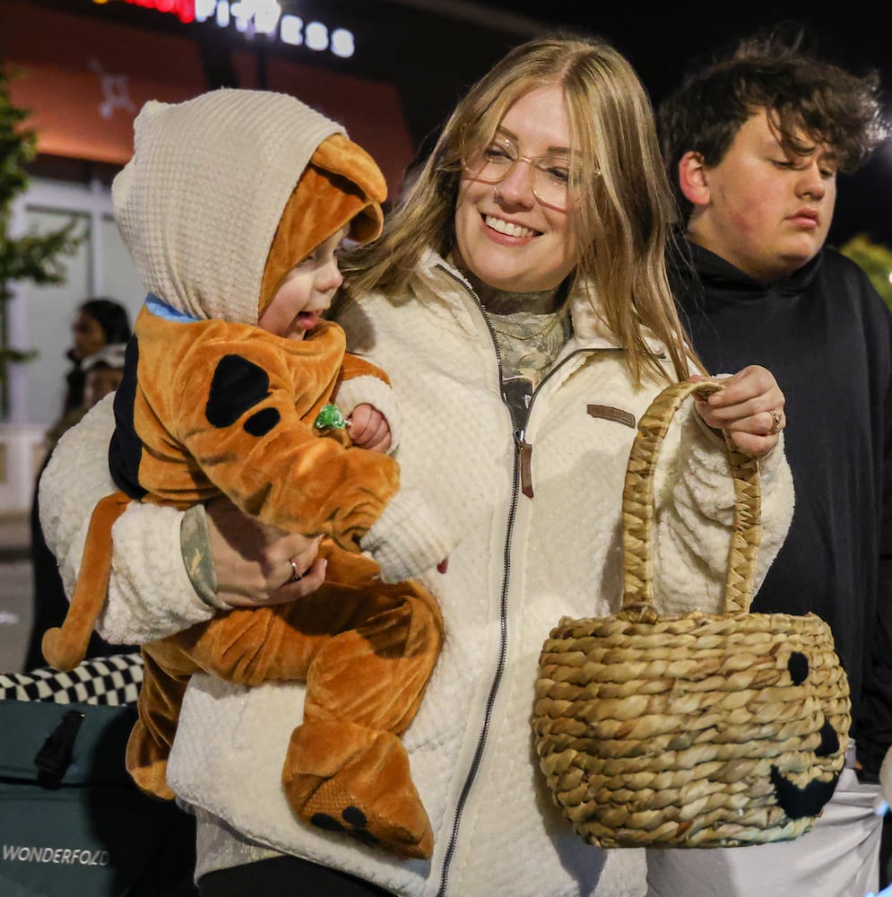 DDN 102325 Austin Landing Trunk or Treat