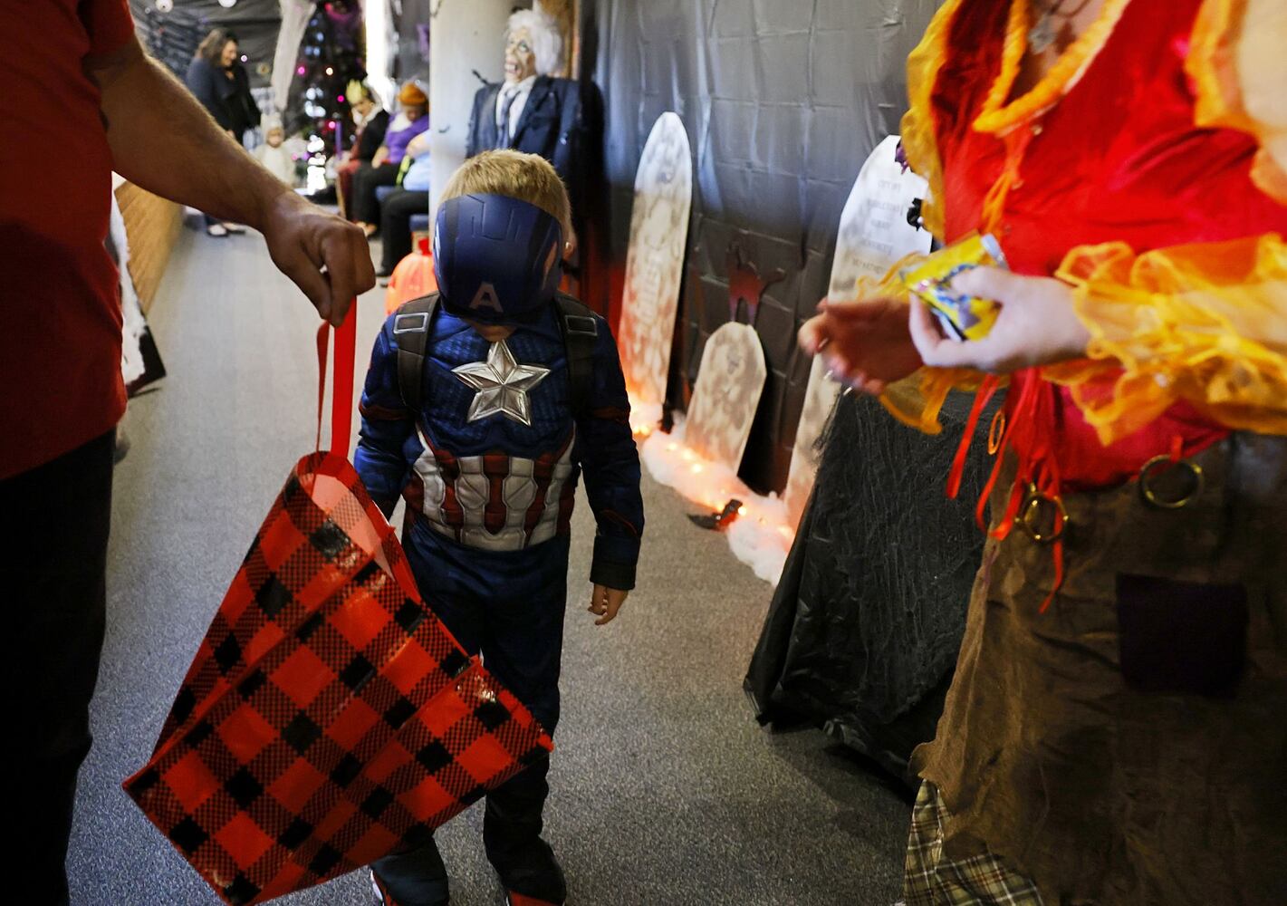102722 Middletown City halloween
